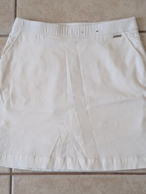 Rafaella White Athletic Skort Size Small